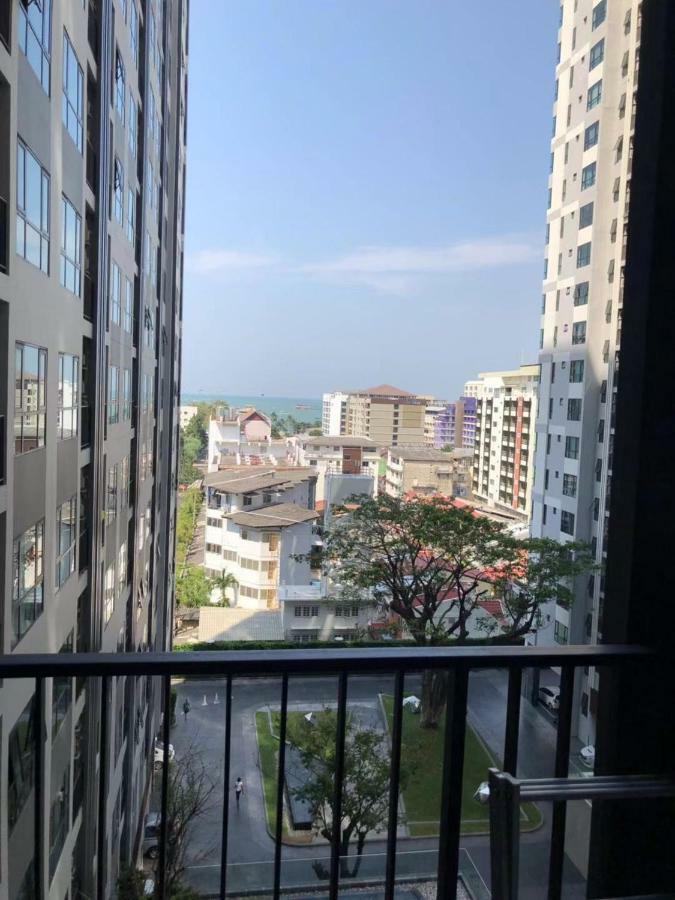 The Base Central Pattaya Seaview Buitenkant foto